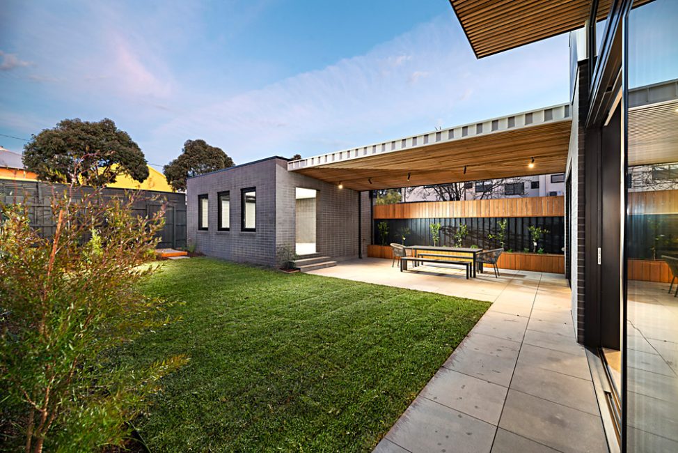 Helen-DX-Architects-Northcote-Residential-Renovation (4)